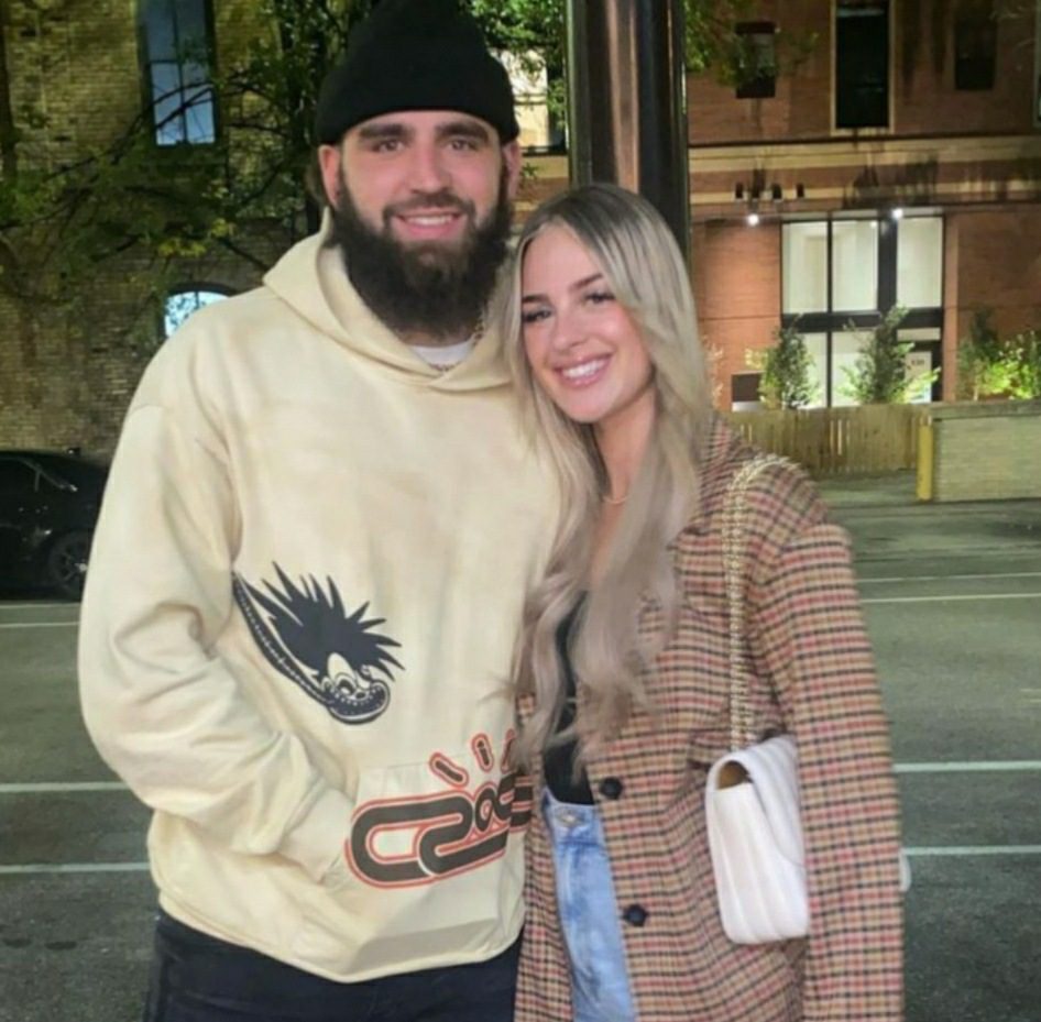 Quem é a namorada de Tyler Conklin? Interesse amoroso de jogador de